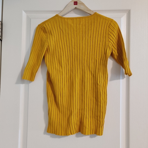 Compañia Fantastica Ribbed Yellow Blouse - Size Large - Picture 2 of 4